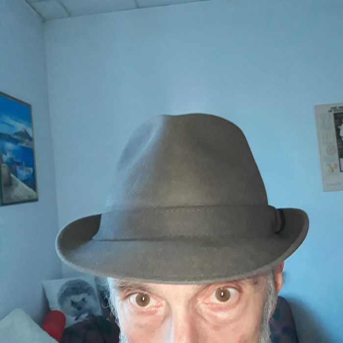 Palarie barbateasca Tonak