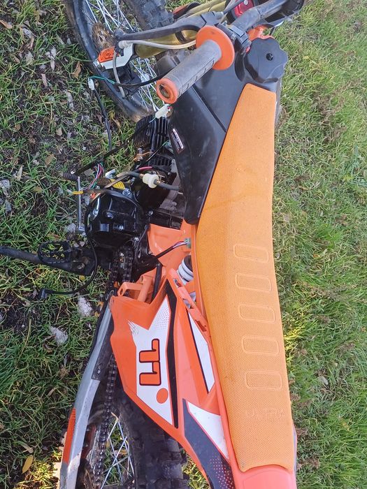 Cross ultra,nu mai stiu sa îl asamblez.