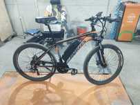 Vand bicicleta electrica foarte putin folosita