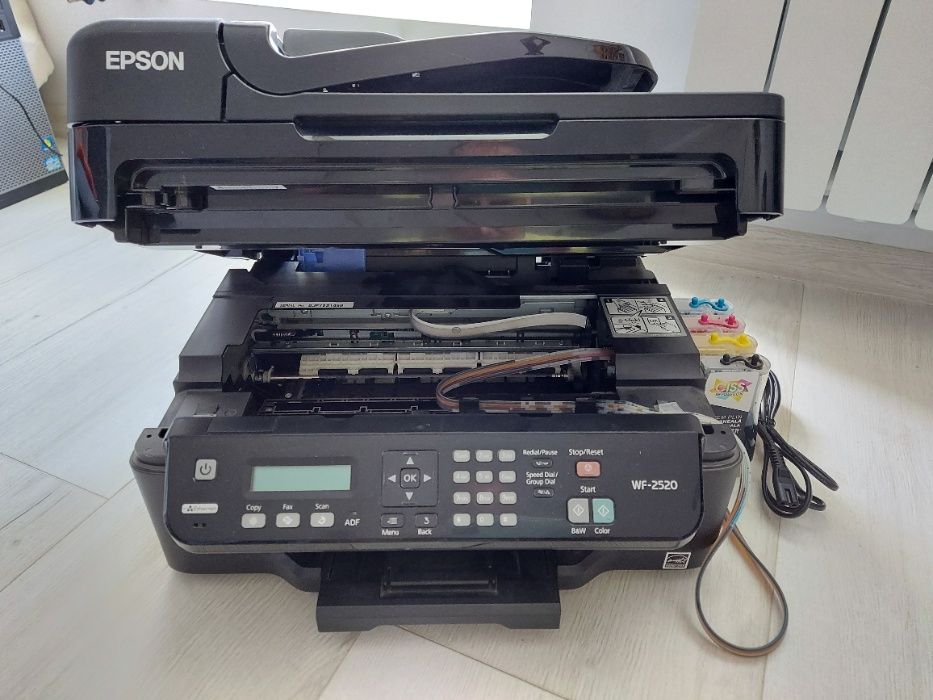 EPSON Multifunctionala WF-2520 CISS