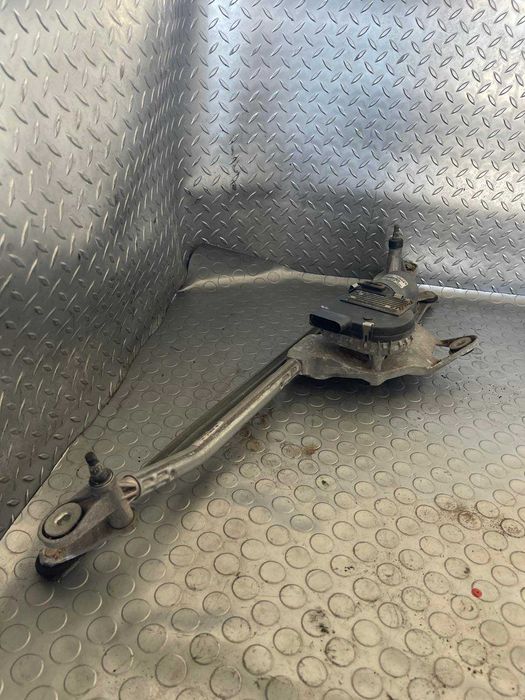 Механизъм за чистачки Audi A6 4G 2013