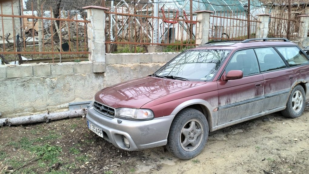 Субару аутбек на части