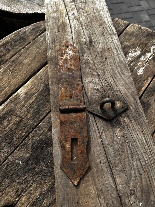 Elemente fier forjat de la un cufar vechi