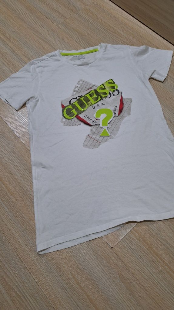 Тениска с къс ръкав GUESS