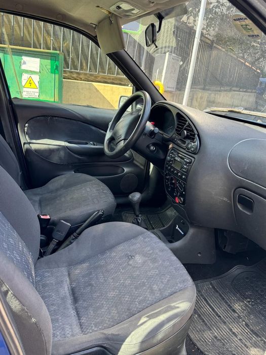 Vând Ford Fiesta 1.3 Benzina din 2001