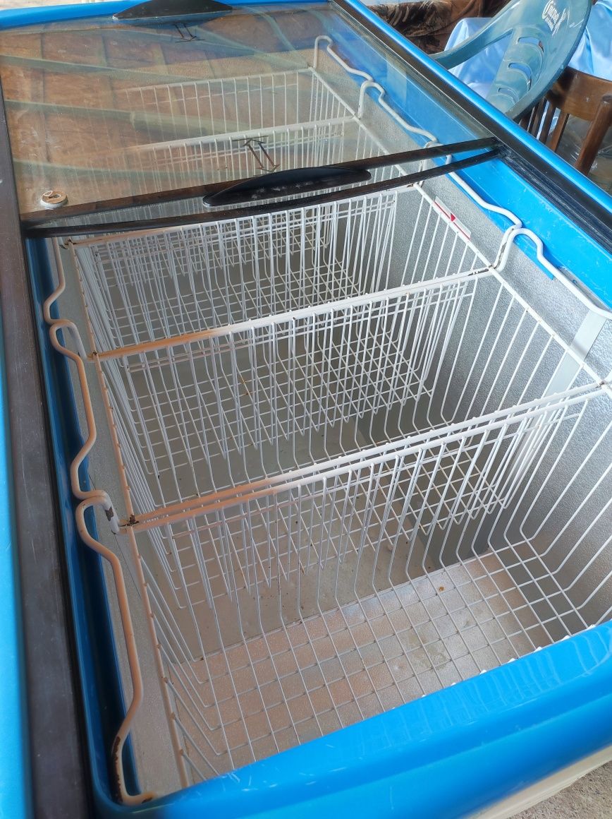 Продам морозильную камеру Б/У