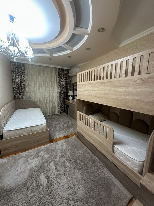 Сдается 4х Комнатная Квартира на Максим Горьком