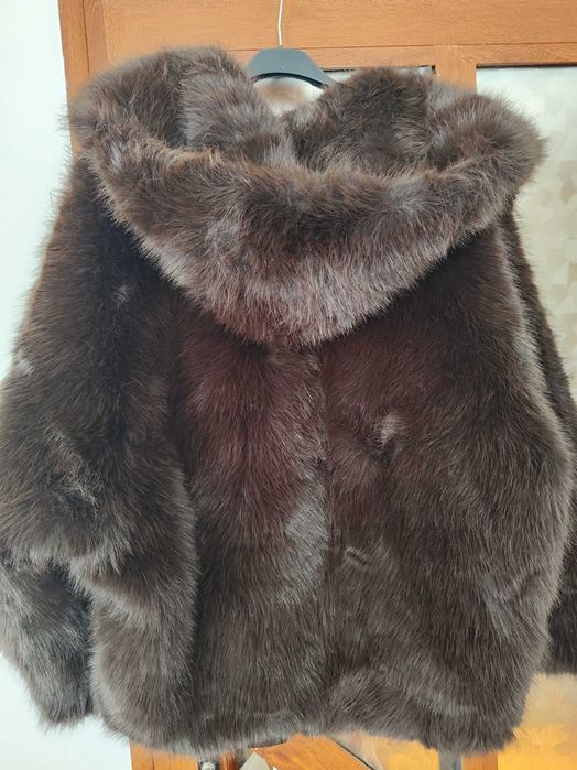 Пухкаво шоколадово палтенце