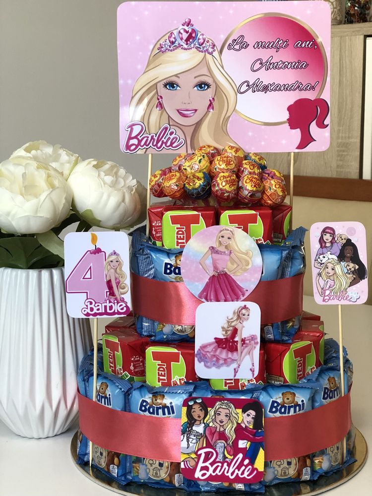 Tort din dulciuri ambalate, Barbie, Minecraft, Patrula Catelusilor