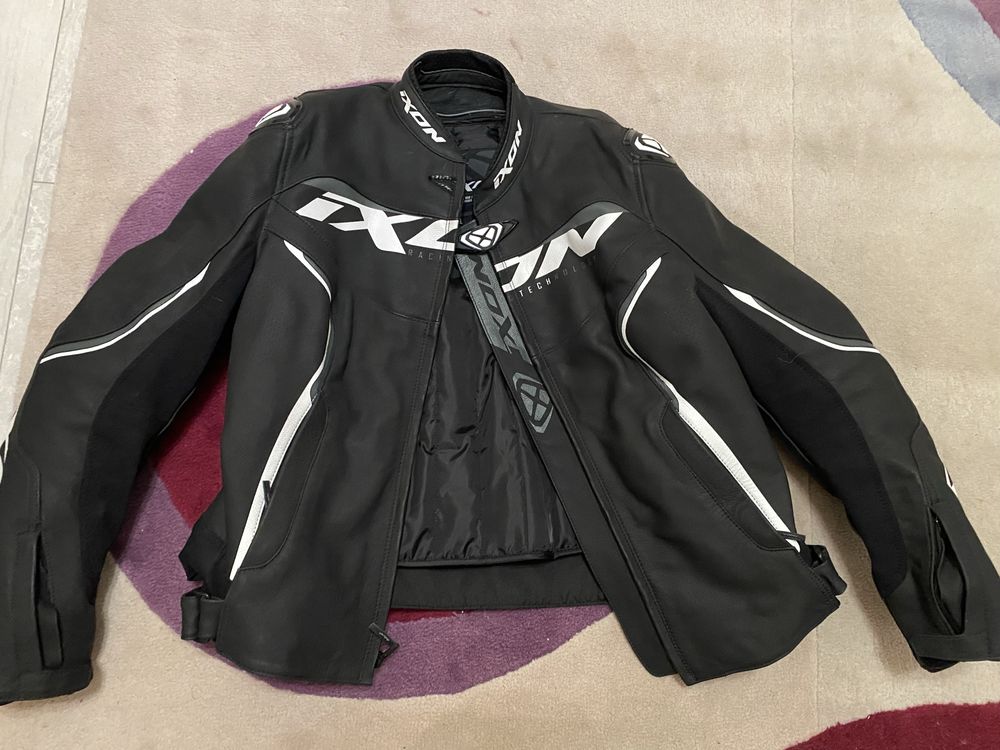 Яке за мотор IXON Trinity Jacket кожено