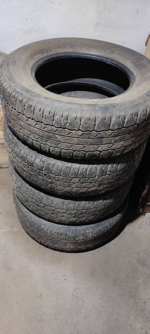 Резина лето Bridgestone 265/65/r17