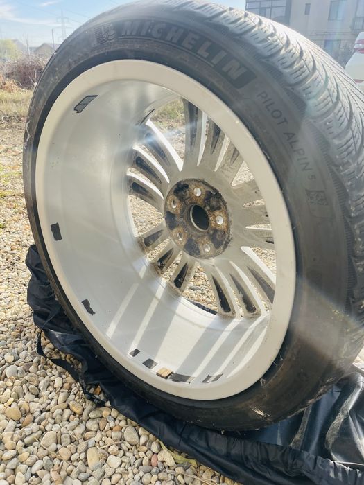 Jante aliaj skoda superb 19' cauciucuri Michelin 225 45 R19