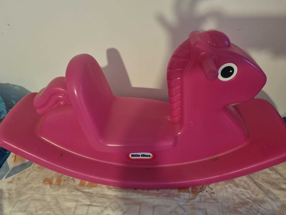 Люлеещо се конче