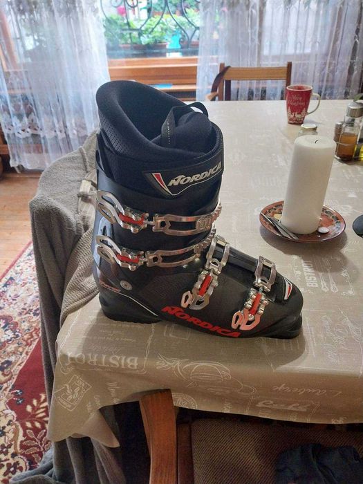 Ски обувки NORDICA