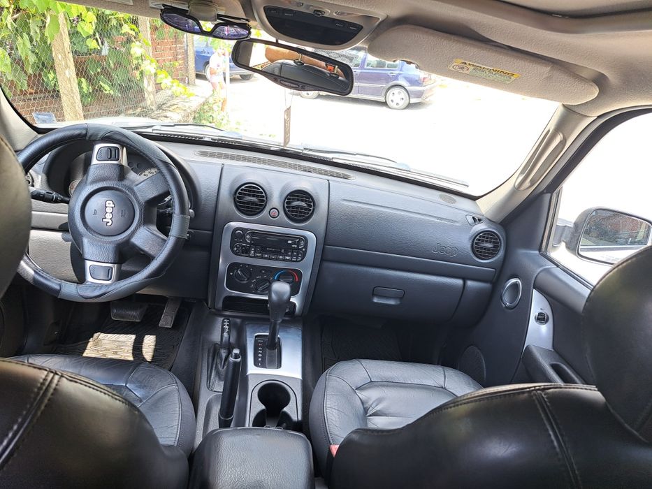 Jeep cherokee liberty 3.7l