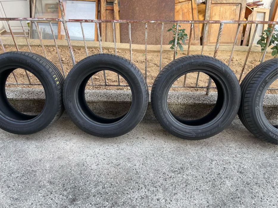 Летни Гуми Vredestein Ultrac 235/55/17