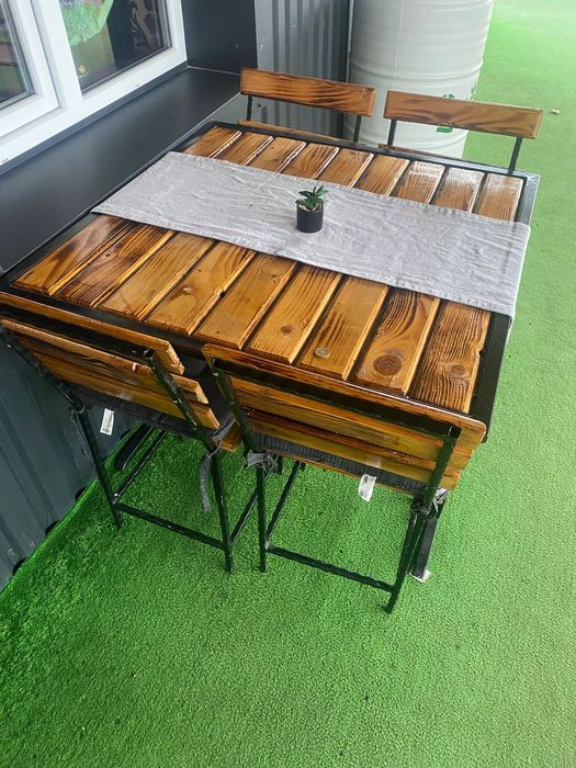 Mese cu 4 scaune – Fier sudat + Lemn masiv – Handmade – 1000 lei/set