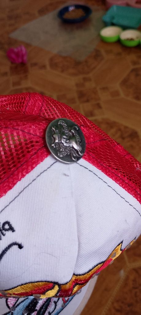 Страхотен и различен модел шапка