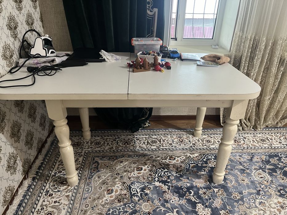 Продам стол б/у