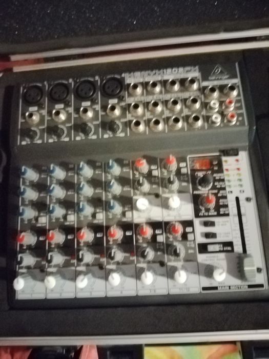Mixer Behringer FX 1202