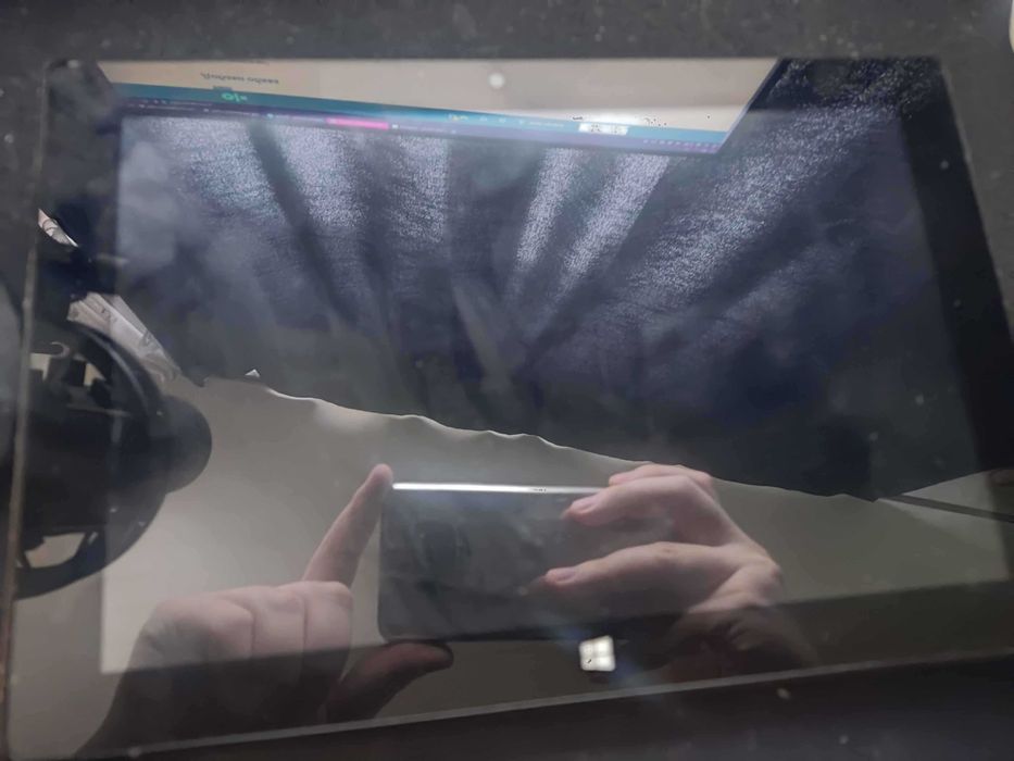 SurfTab twin 10.1 ST10432-8 таблет