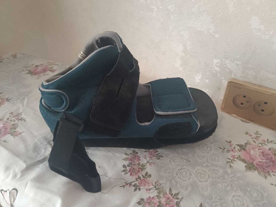 Обувь для диабетической стопы или перелома