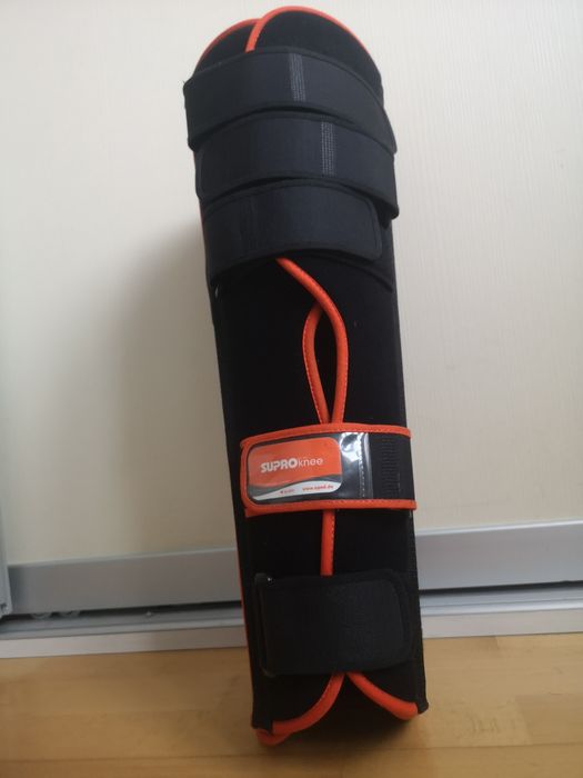 Orteza fixa de genunchi atela de imobilizare  genunchi