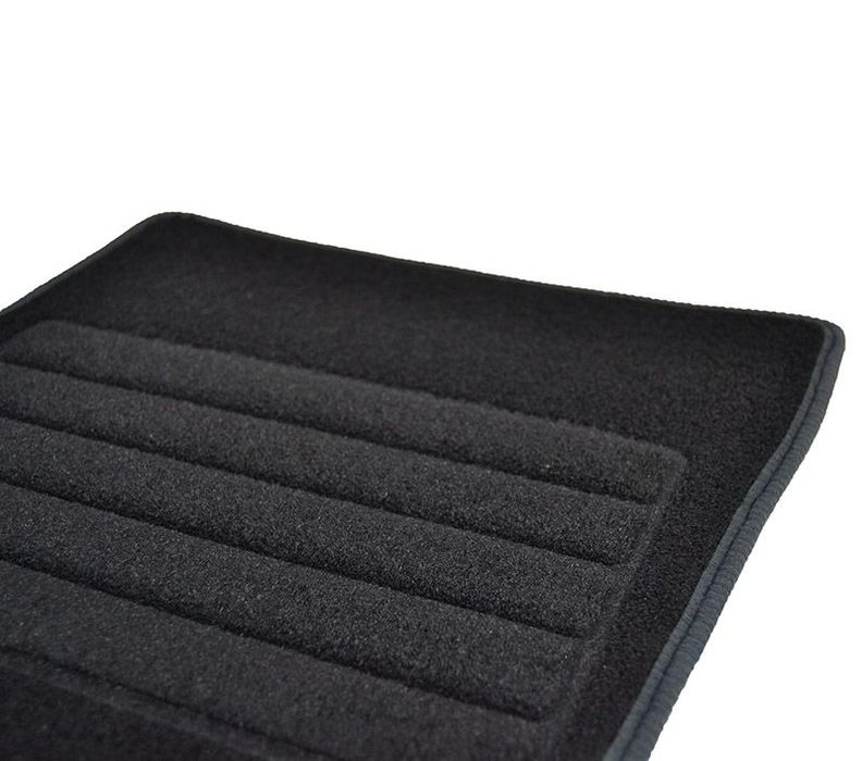 Covorase mocheta Mercedes Clasa A W176 4/5USI 10/2012- , Clasa B W246 2011-, Clasa CLA , Negru, set de 4 bucati
