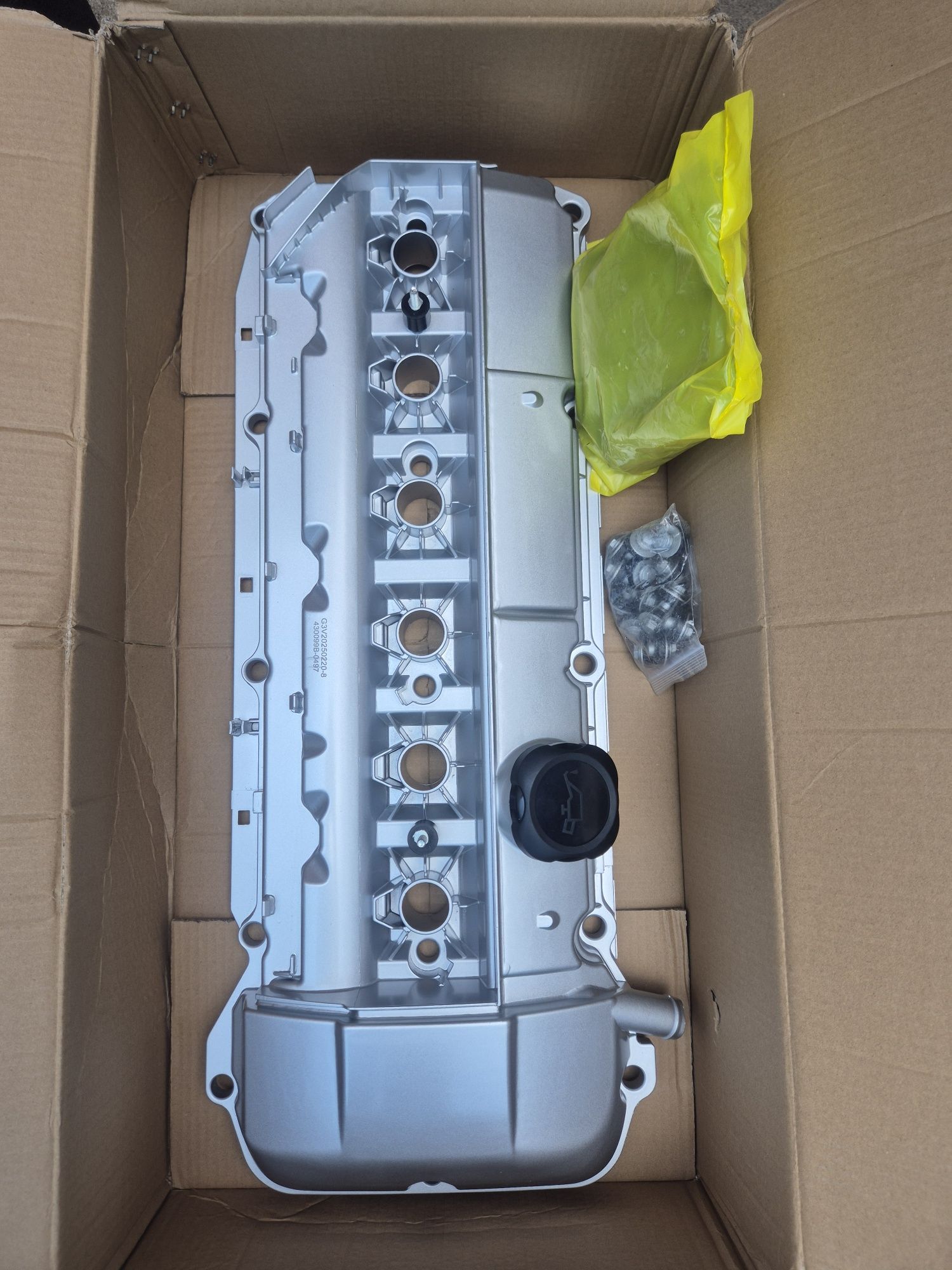 Алуминиев капак клапани за BMW M54 / M52TU / M54B25  / M54B30 /