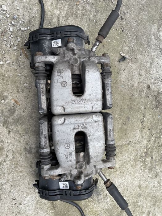 Etrier frâna spate stanga / dreapta Mercedes CLA w174 x174