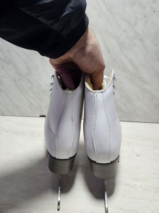 Patine 32 gheata patinaj artistic Riedell   marime 40-41  ( 26  cm)