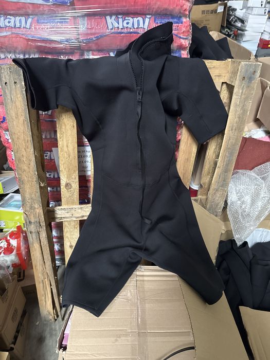 Costum pentru inot