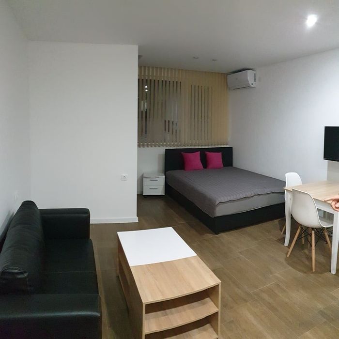 Едностаен обзаведен апартамент в кв. Дружба под наем