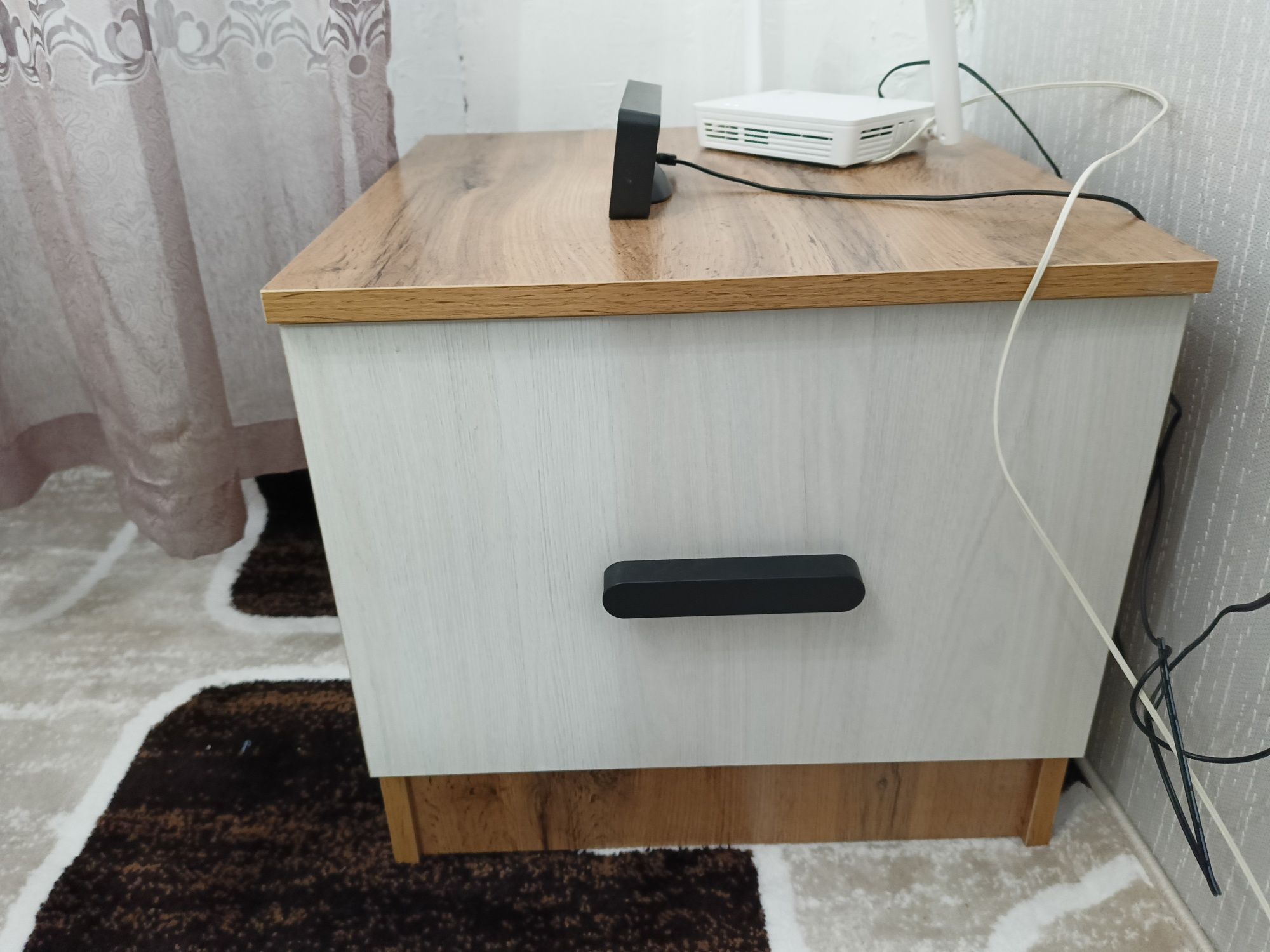 Продам кровать + тумбы