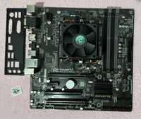 Kit Gigabyte F2A78M-D3H / AMD Athlon X4 860K / cooler stock AMD