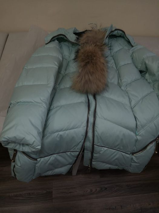 Теплая зимняя куртка