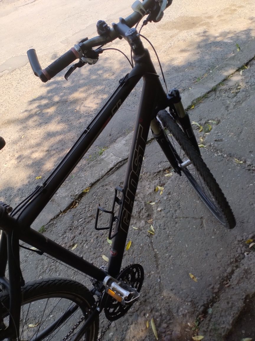 bicicleta ..GHOST..CR.7500.xt.treking
