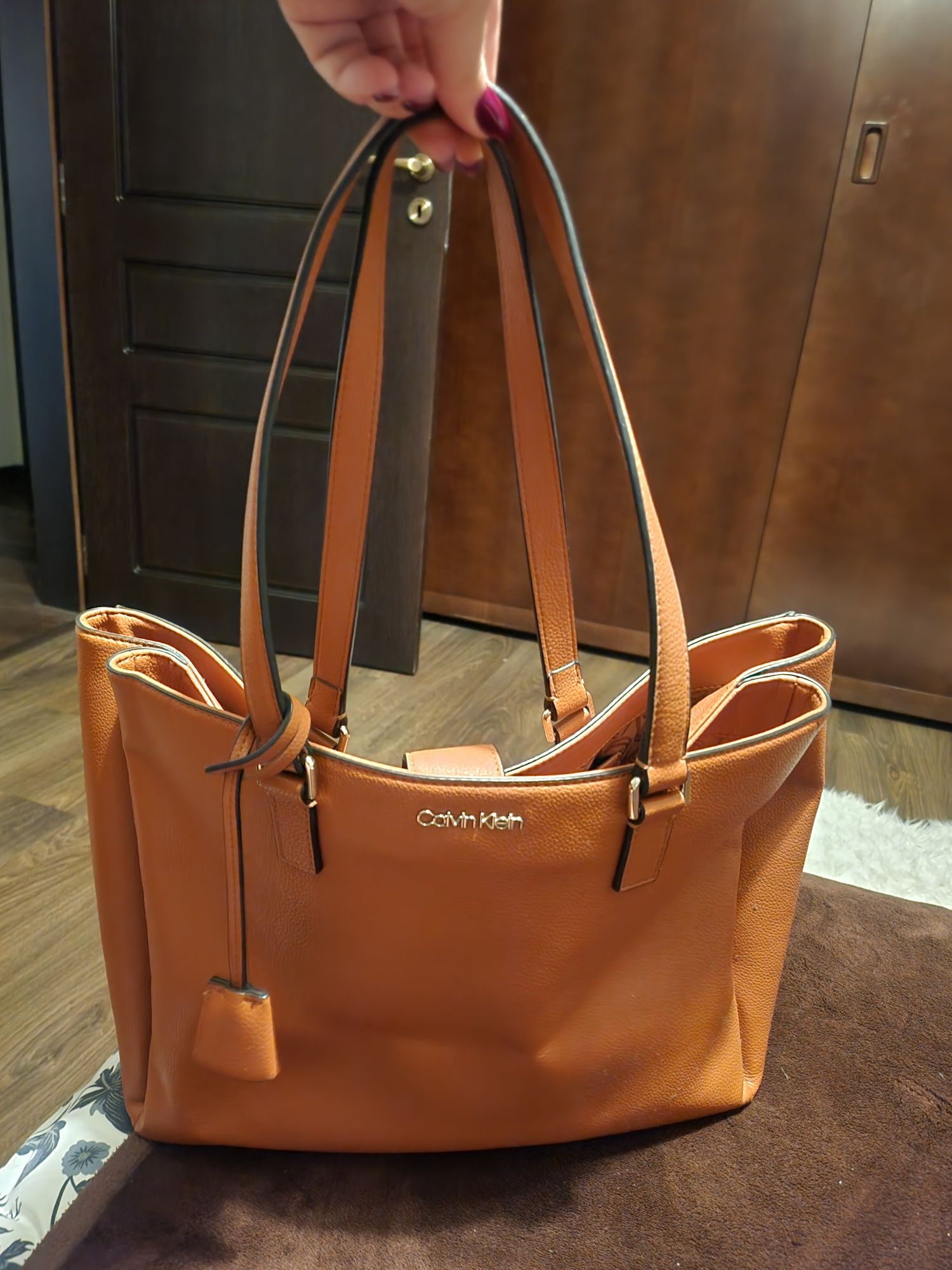 Оригинална чанта Calvin Klein