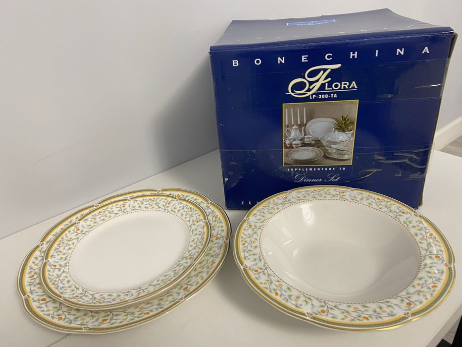 Набор от Zepter Flora на 6-12 персон. Всего 30 предметов.