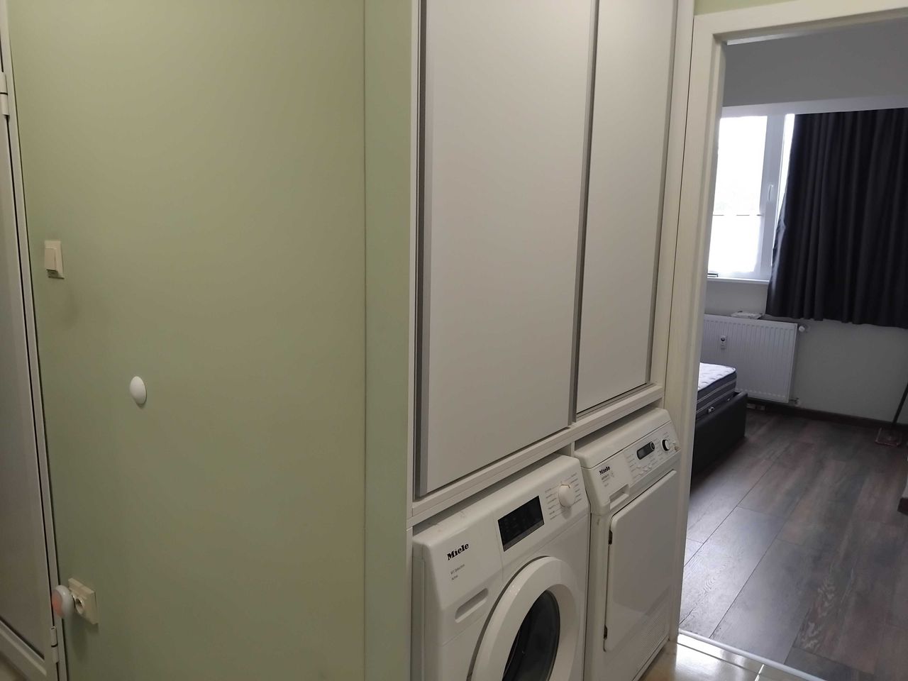 Продава се Двустаен апартамент в Русе, Център - 62 кв.м за 2178 €/кв.м - Снимка #11