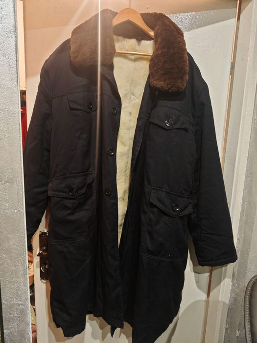 Продавам мъжка эимна шуба размер  3 XXL