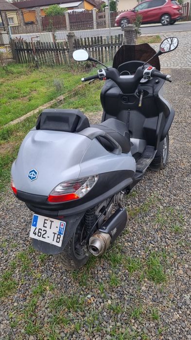 Piaggio mp3 125cmc categoria B