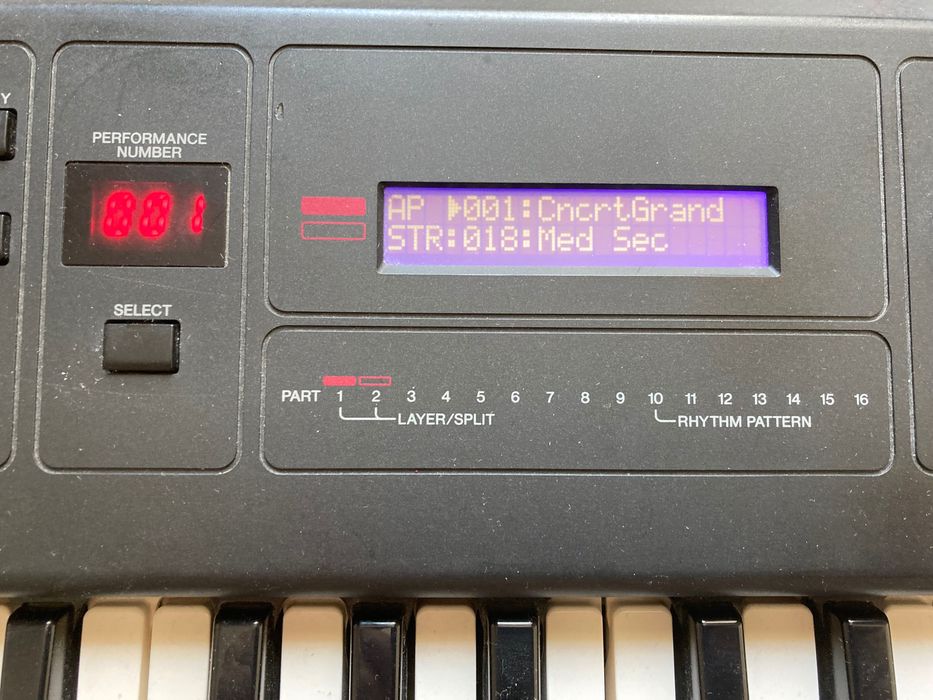 Yamaha MX49 Mk1 synth.