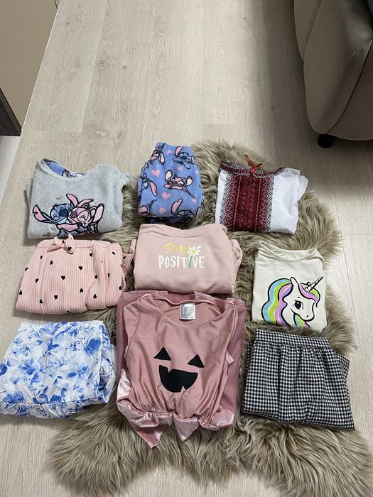 Lot haine fetita 4-5 ani