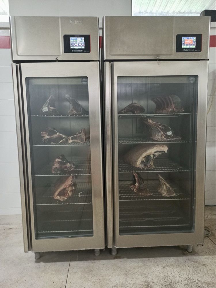 Промышленный холодильник