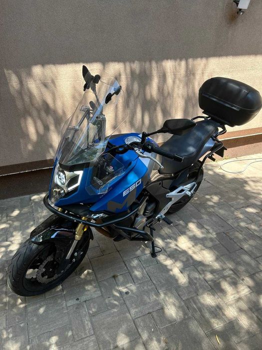 CFMOTO 650MT 2023