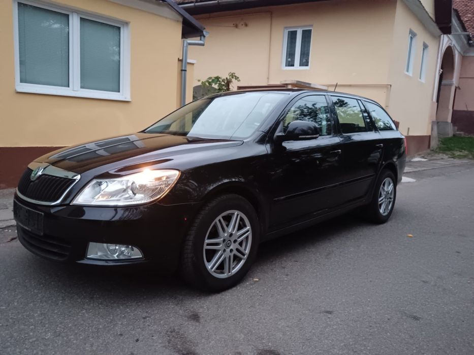 Skoda Octavia 2011/Climatronic/Senzori Parcare/Pilot/Euro 5!