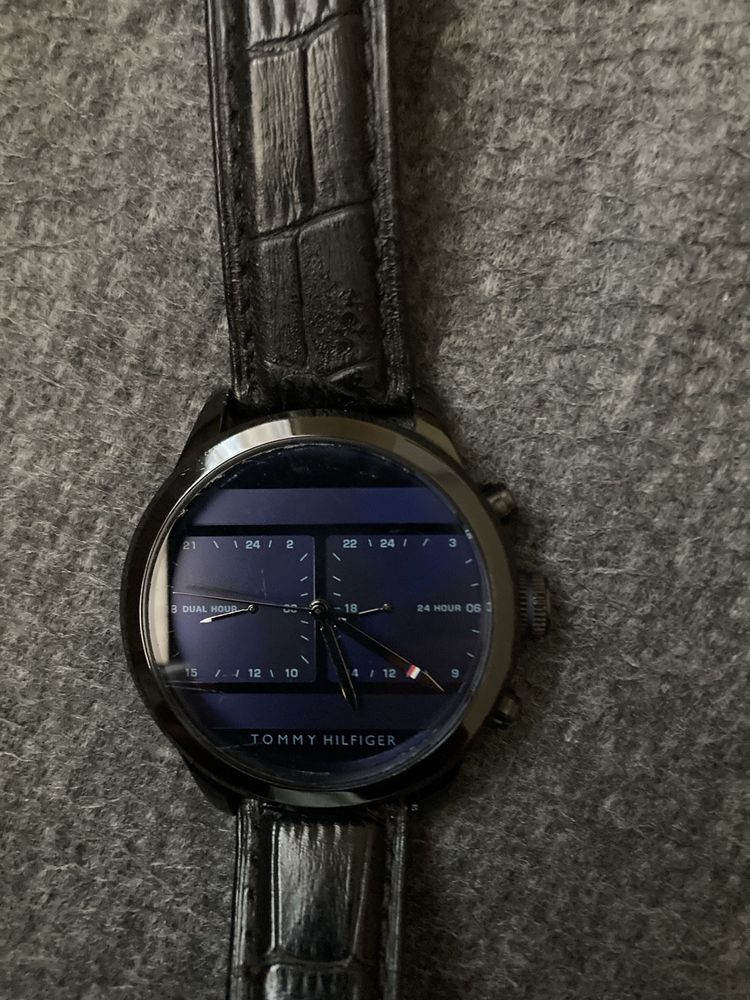 Мъжки оригинален часовник Tommy Hilfiger