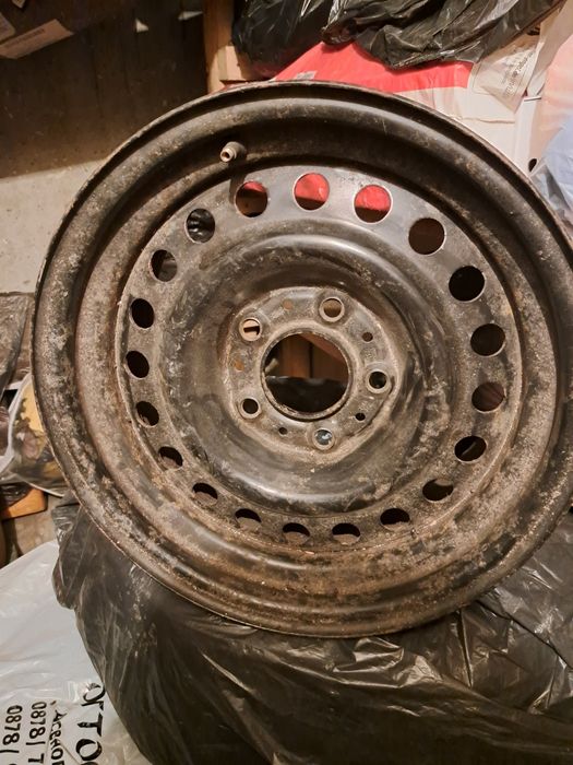 Железни Джанти BMW E46 E36 15