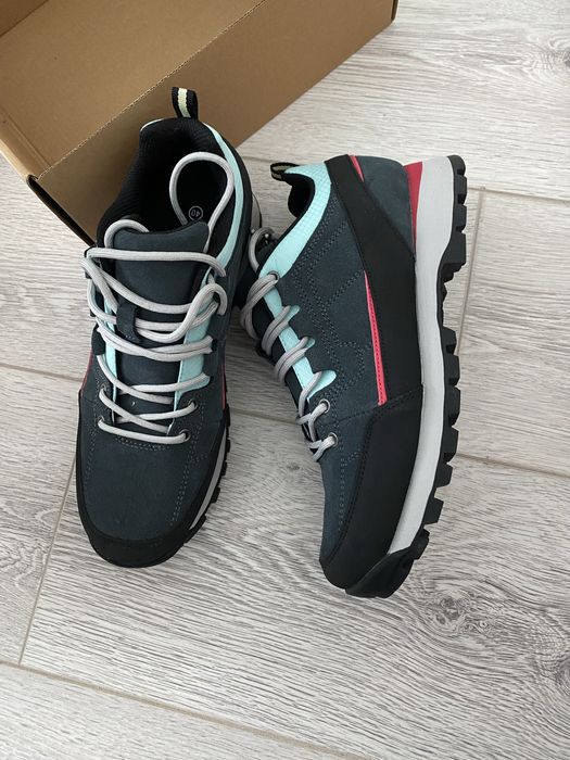 Unica Pro кроссовки сборной KZ